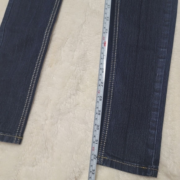Dereon by Beyonce's Skinny Stretchy Low Rise Denim Blue Jeans in Size 2 - Picture 13 of 16